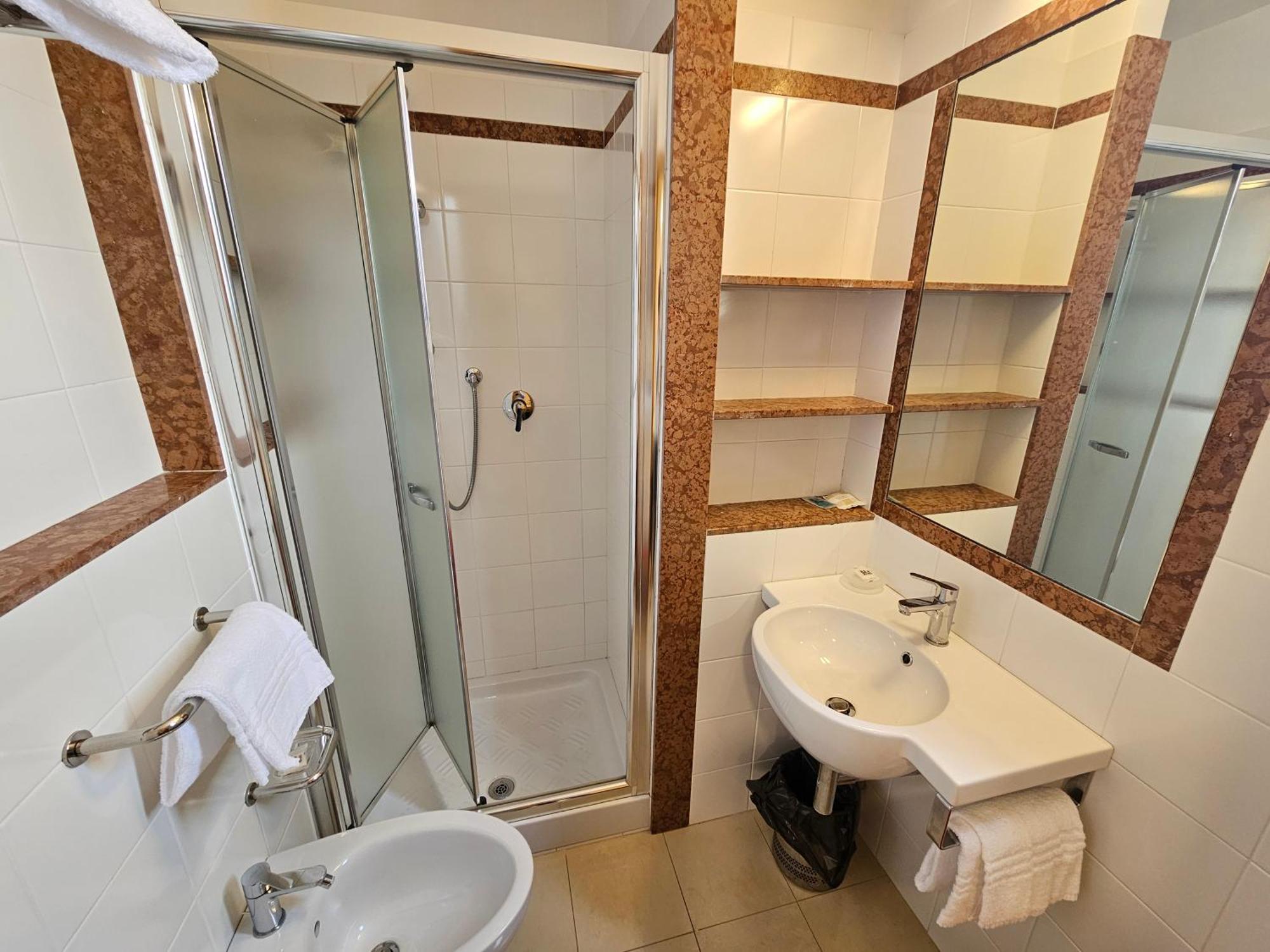 Hotel Fiorella Senigallia Dış mekan fotoğraf