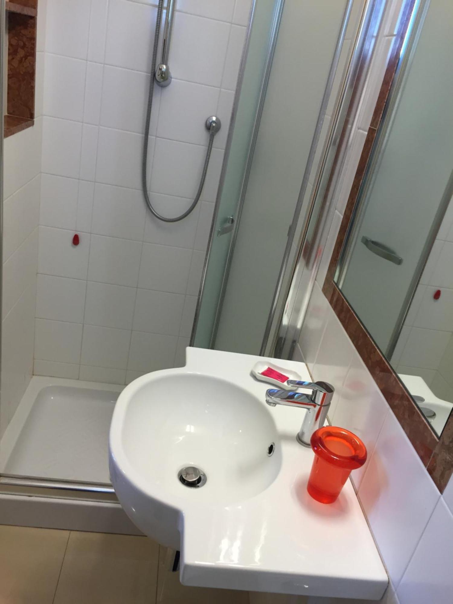Hotel Fiorella Senigallia Oda fotoğraf