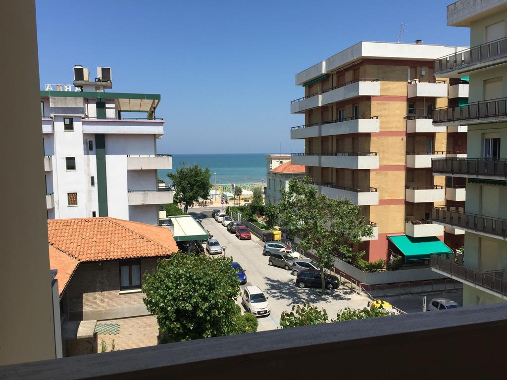 Hotel Fiorella Senigallia Oda fotoğraf