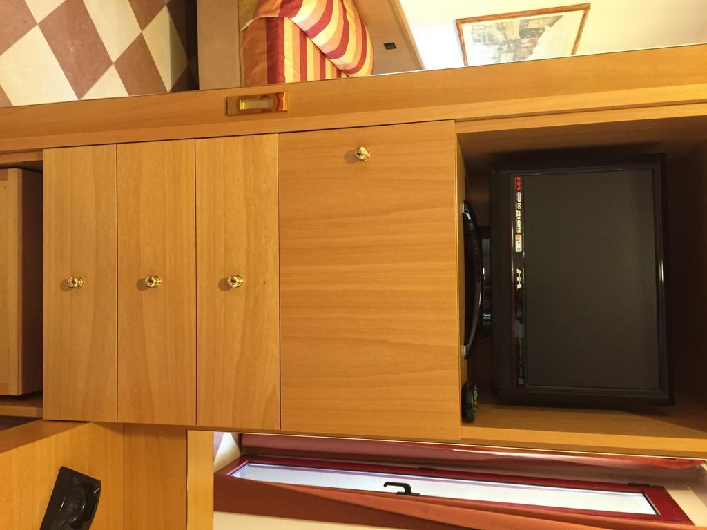 Hotel Fiorella Senigallia Dış mekan fotoğraf
